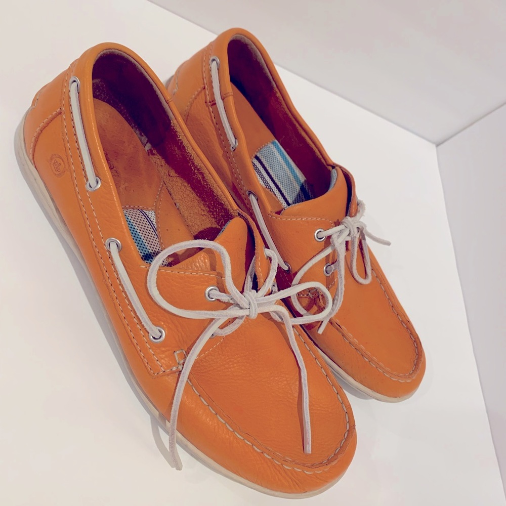 Born men’s loafer/boat shoe size 9.5